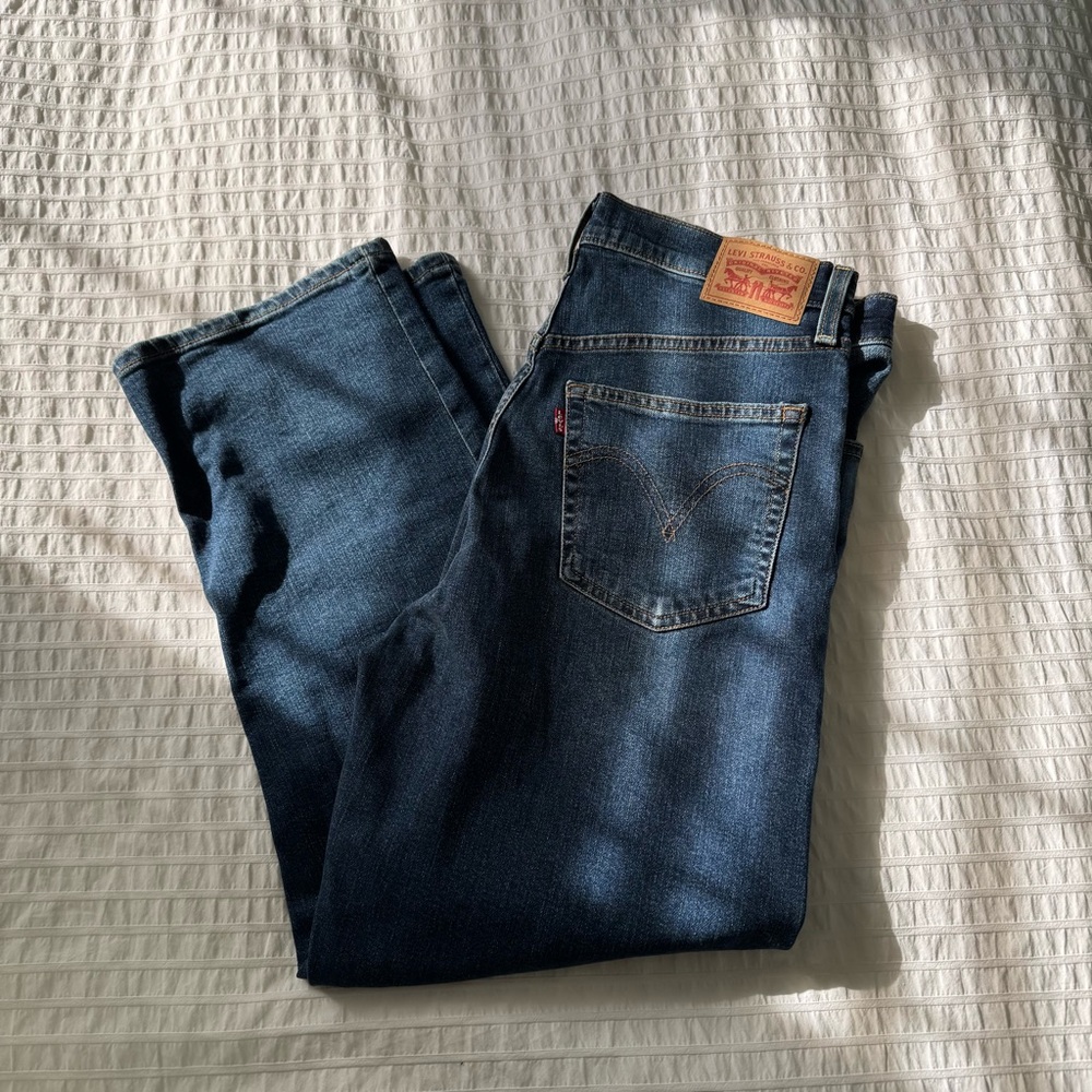 Levi’s Women’s Jeans: Ribcage Straight Ankle 31x27